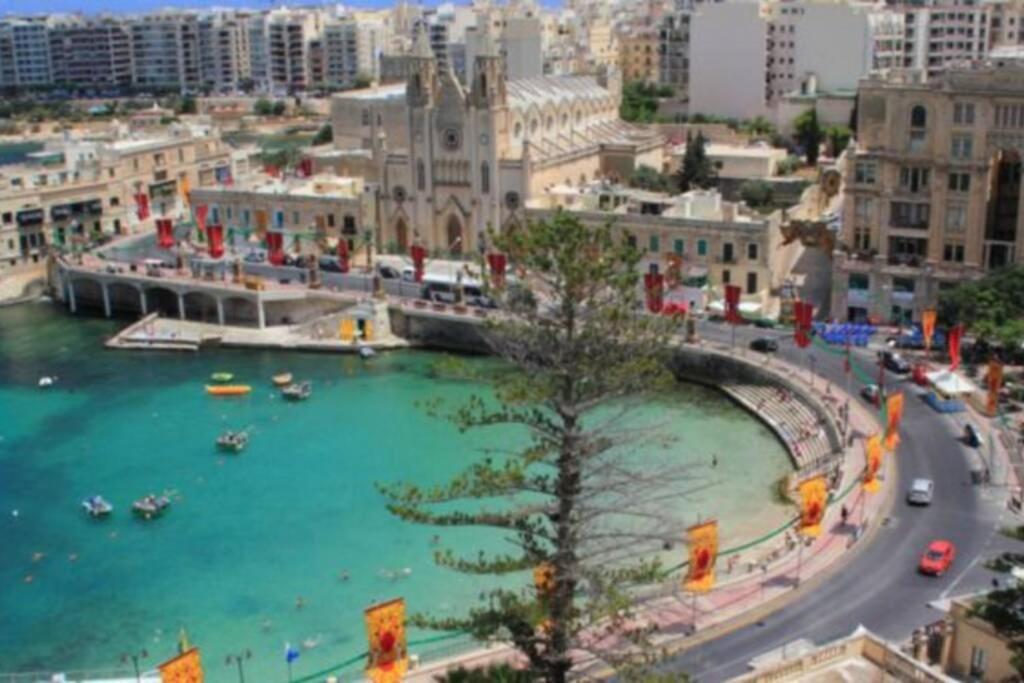 2 Bed Apt In Heart Of St Julians - 5Min From Seafront Saint Julian's Εξωτερικό φωτογραφία