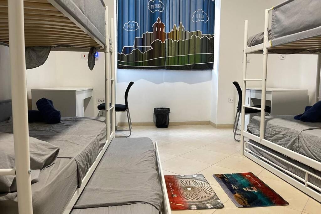 2 Bed Apt In Heart Of St Julians - 5Min From Seafront Saint Julian's Εξωτερικό φωτογραφία